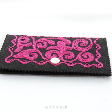 Etui czarno-różowe