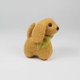 Piesek mały z szalikiem, maskotka dla dzieci i dorosłych