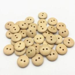 Guzik drewniany jasny lakierowany 15 mm 