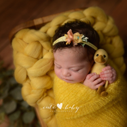 Kocyk czesankowy do sesji noworodkowej ŻÓŁTY #2