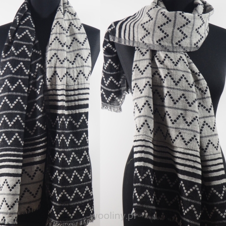 Damski etno szal z wełny merynosów