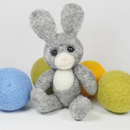 Królik filcowy do sesji fotograficznej noworodkowej SZARY BIAŁY