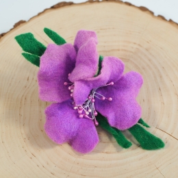 Damska broszka filcowa kwiat