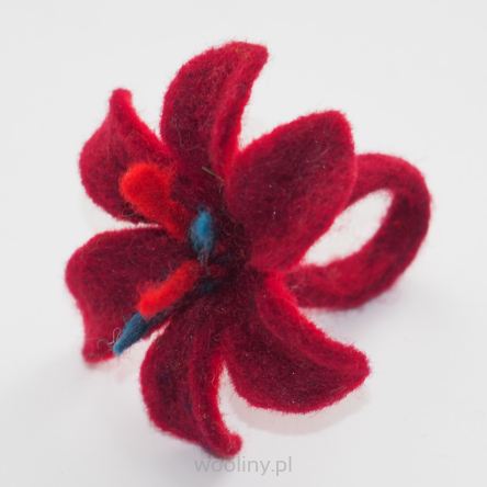 Pierścionek z wełny wzór 5