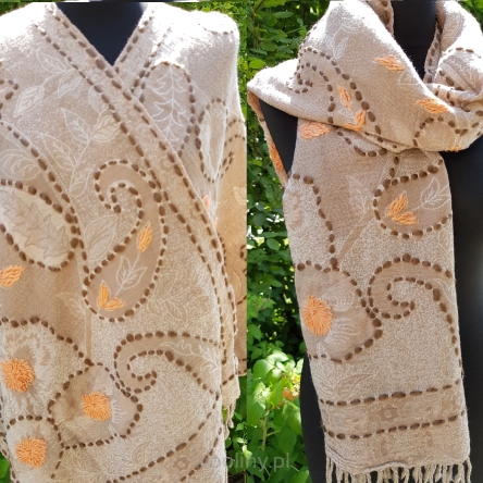 Damski szal z wełny merynosów 