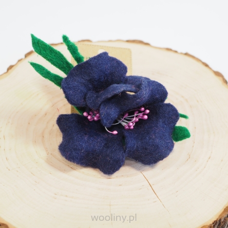 Damska broszka filcowa kwiat