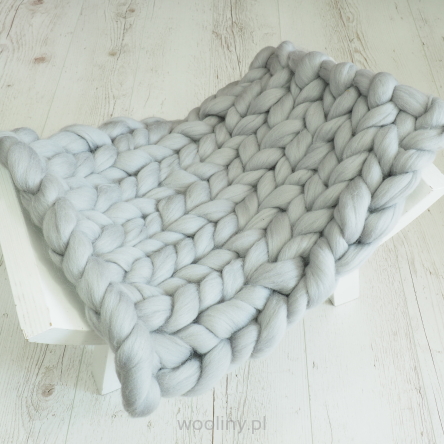 Kocyk czesankowy do sesji noworodkowej JASNY SZARY