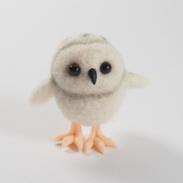 Sowa filcowa igłą na sucho