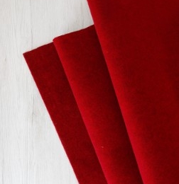 Filc wełniany 70% dekoracyjny 2mm JAGODOWY