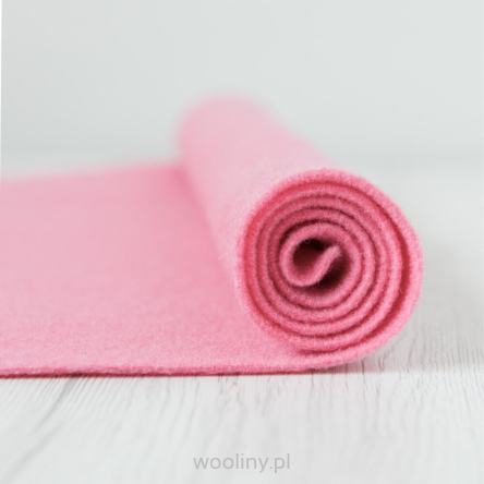 Filc wełniany 2mm PUDROWY RÓŻ 30x30cm dekoracyjny