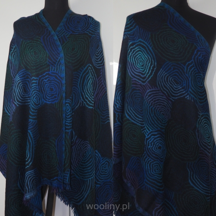 Damski szal  z wełny merynosów granatowy 