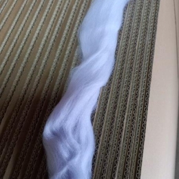 Wełna czesankowa do wyplatania koców 4,5kg MELANŻ LILA #7